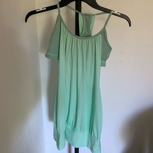Lululemon no limit tank